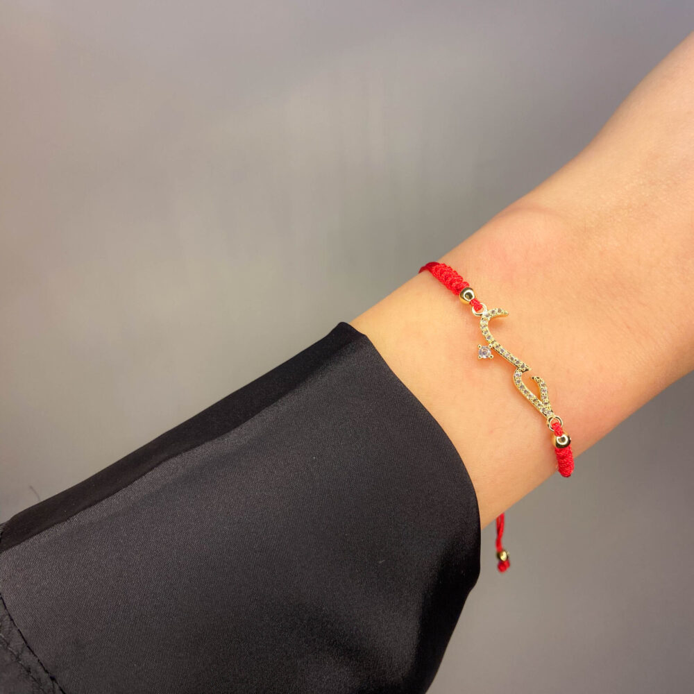 Bracelet cordon حب rouge